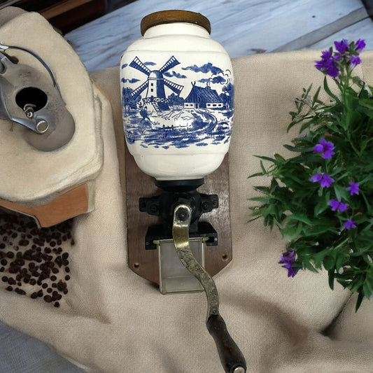 Dutch coffee grinder wall grinder Delft