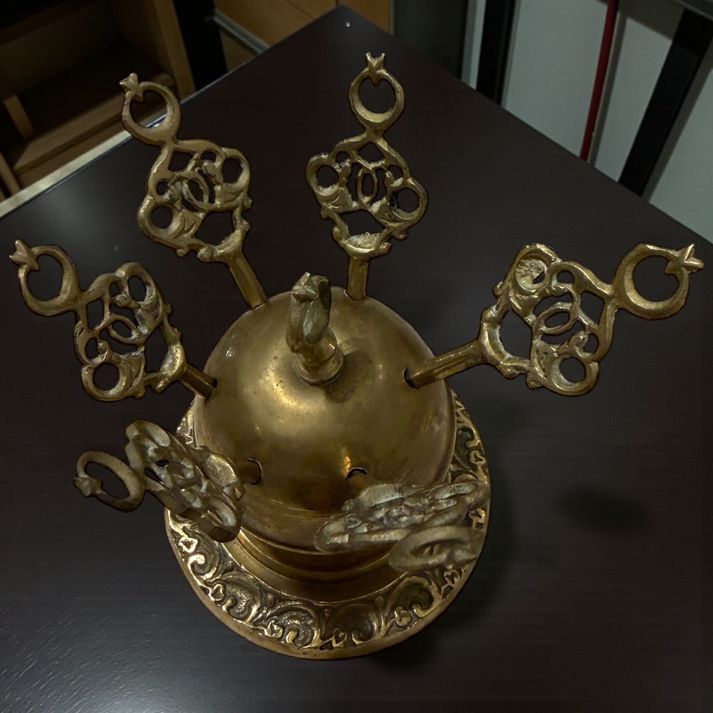 Set servizio da aperitivo in ottone anni 40-50