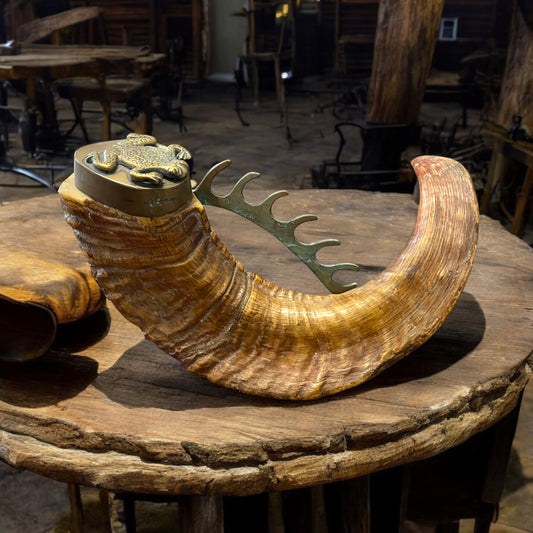 Corno antico di montone lavorato in ottone, primo ‘900