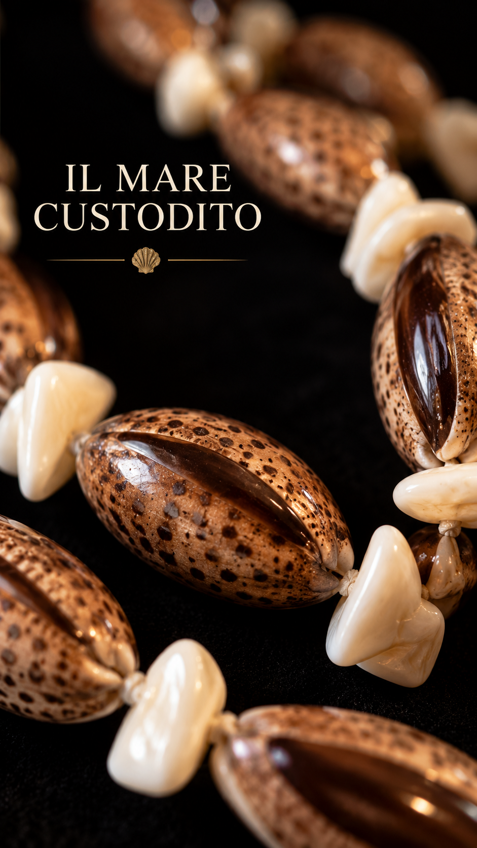 Collana a doppio giro in autentiche conchiglie anni ‘50-‘60