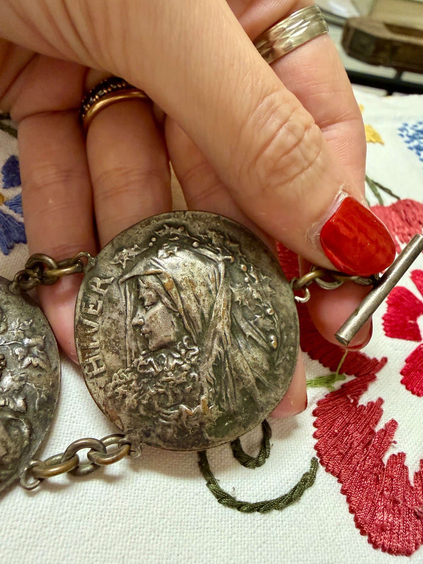 Bracciale allegorico quattro stagioni Art Nouveau, fine ‘800 primo ‘900