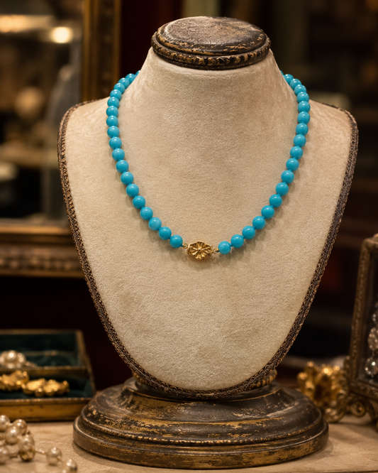 Collana choker in perle di vetro veneziano turchese con chiusura dorata, mid century 50s