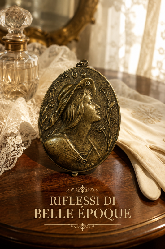 Pendentif miroir da châtelaine fine ‘800 primo ‘900 liberty con ritratto di donna