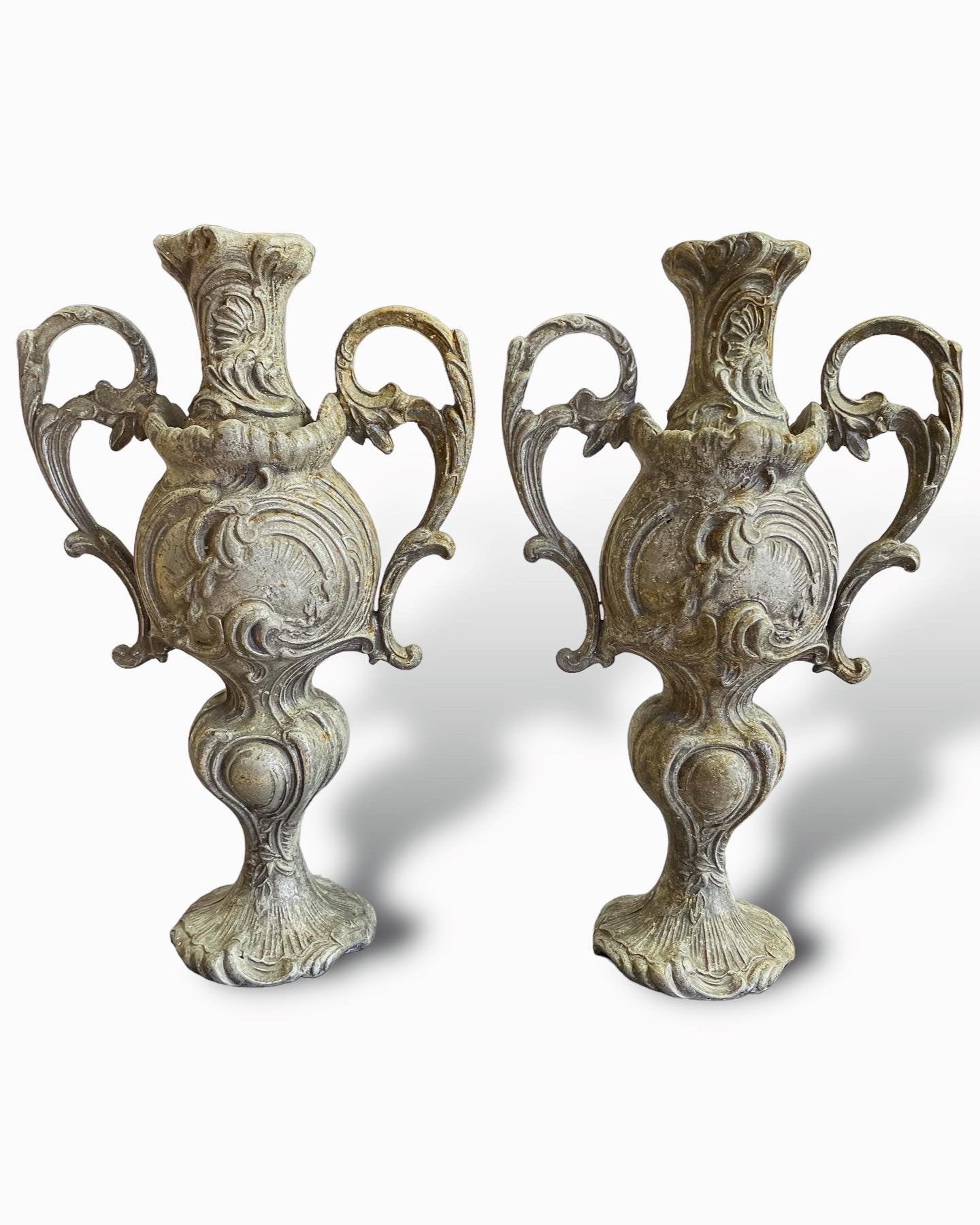 Pair of baroque urns