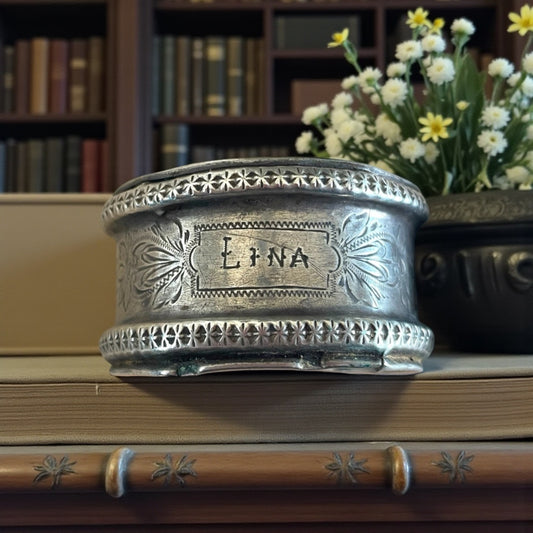 Coppia porta tovaglioli Liberty in argento 800, primissimo ‘900 italiani con incisi “Lina” e “Giuseppe”