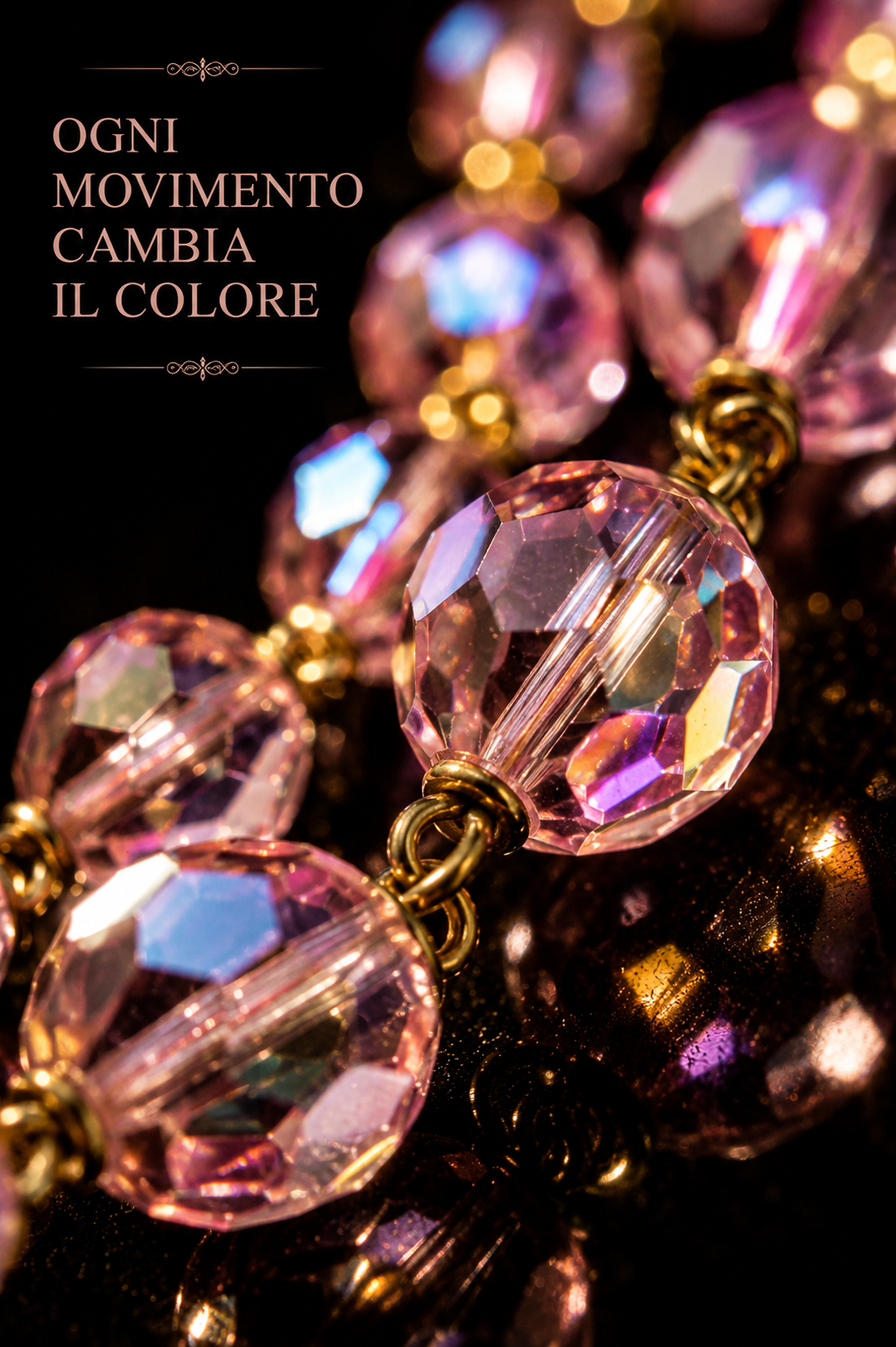 Parure anni ‘50 con collana perle vetro sfaccettato degradé e spilla gioiello con cristalli finitura Aurora Borealis