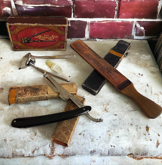 Antique shaving kit from the 40s