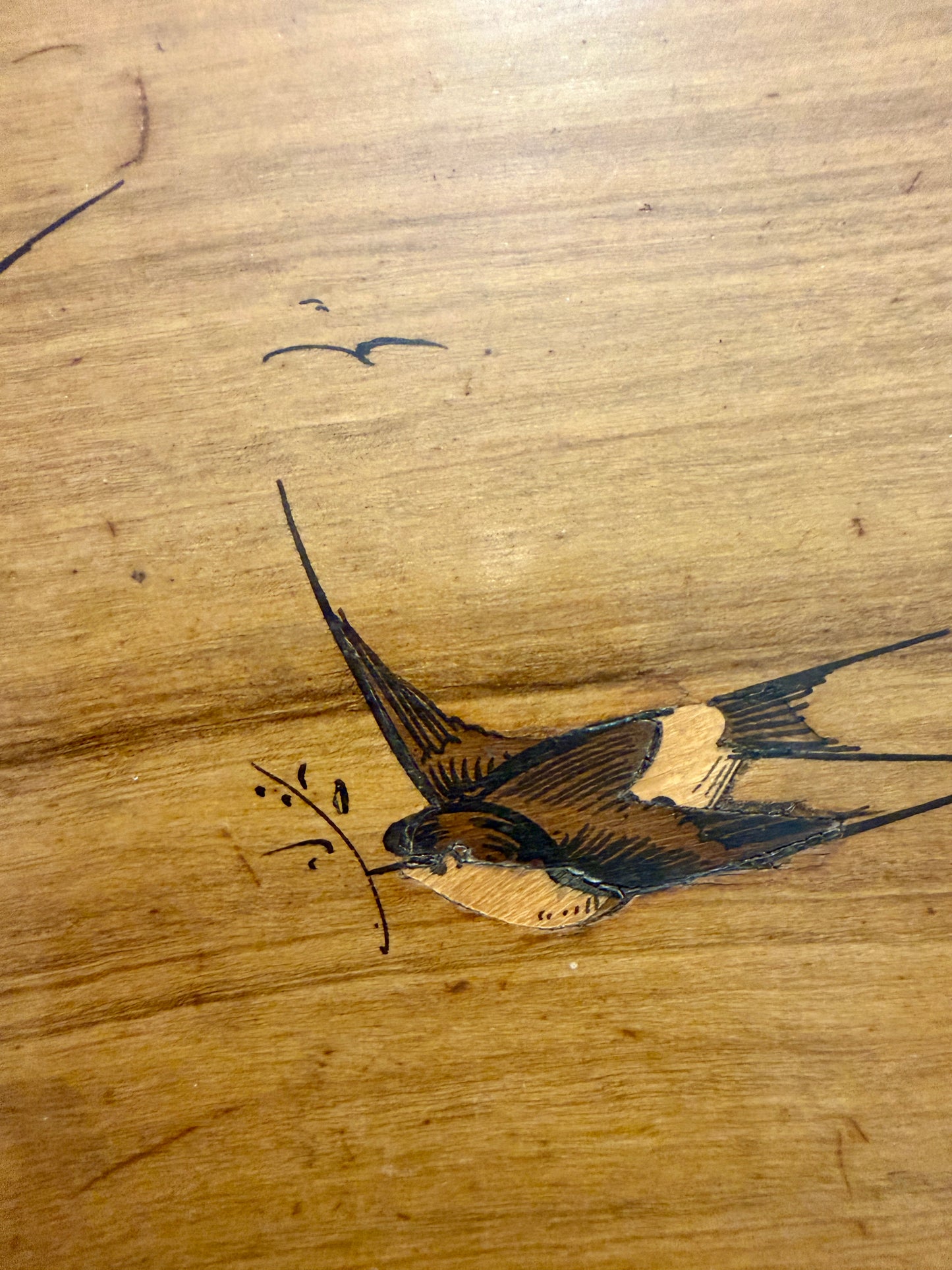 Cofanetto in legno rondini Sorrento con cornice intarsiata, primo ‘900