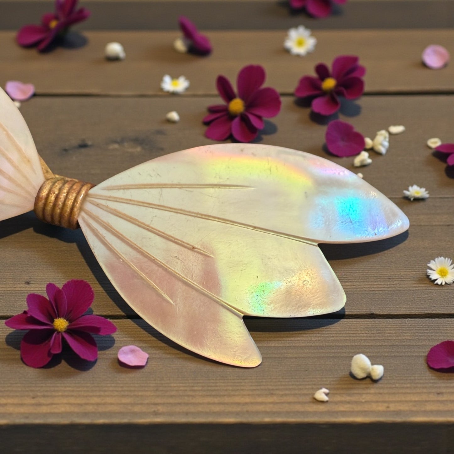 Antica Spilla broche de cou in madreperla anni 30 a guisa di fiocco