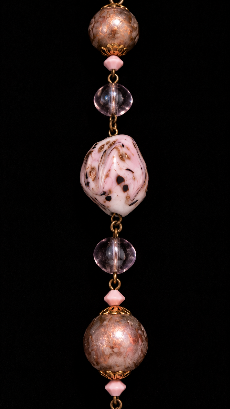 Splendida collana in vetri artistici di Murano palette del rosa, anni ‘50 - ‘60