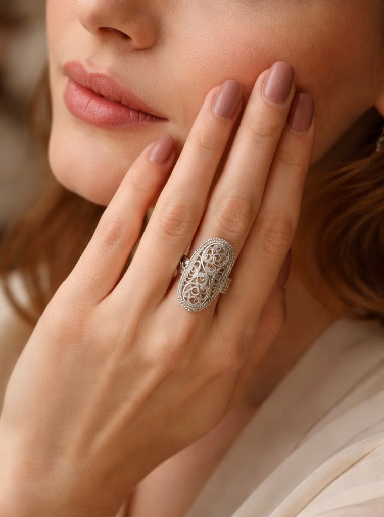 Anello in finissima filigrana d’argento, manifattura italiana anni 60