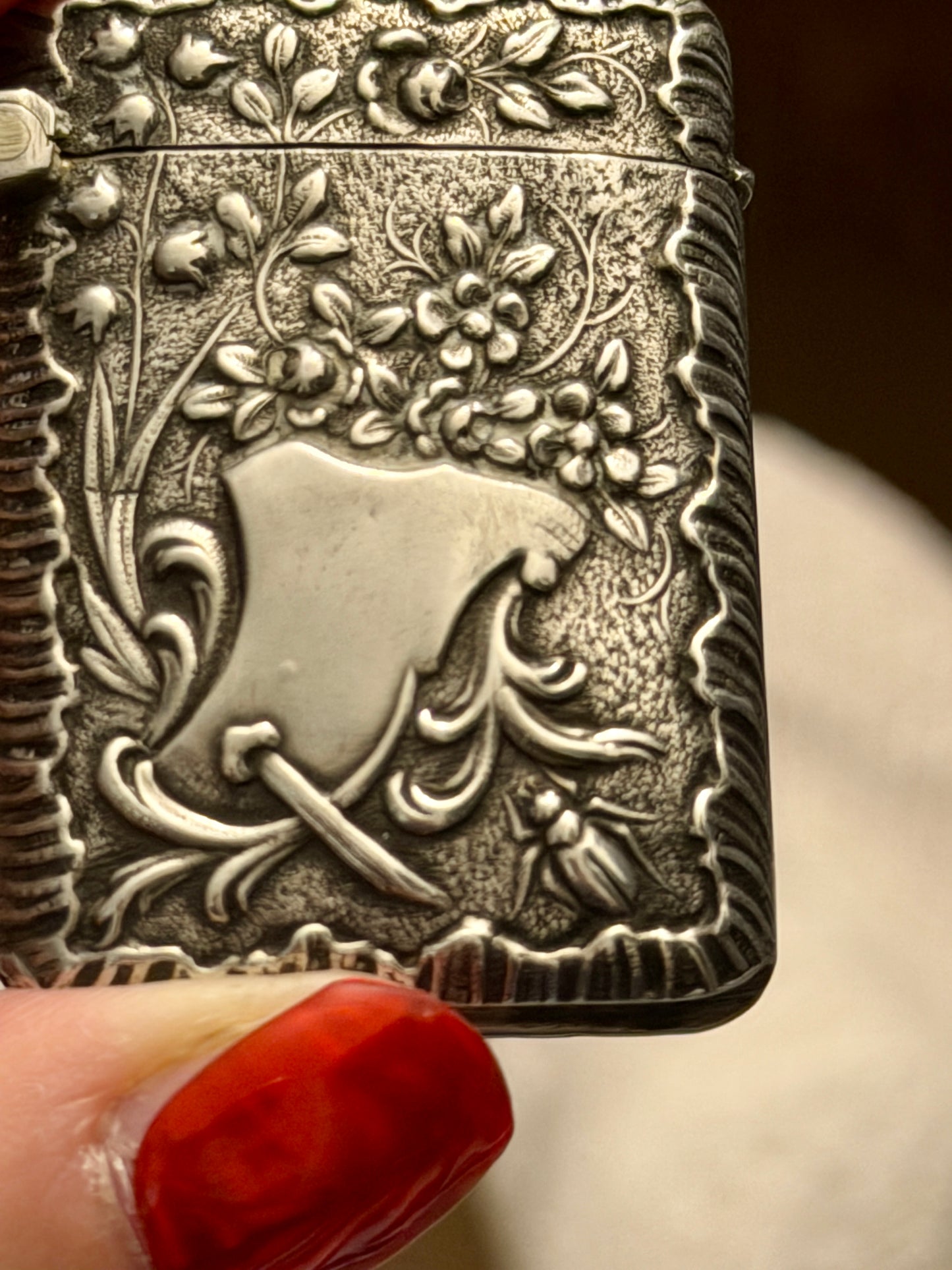 Vesta case in argento massiccio francese, cesello finissimo liberty fine ‘800