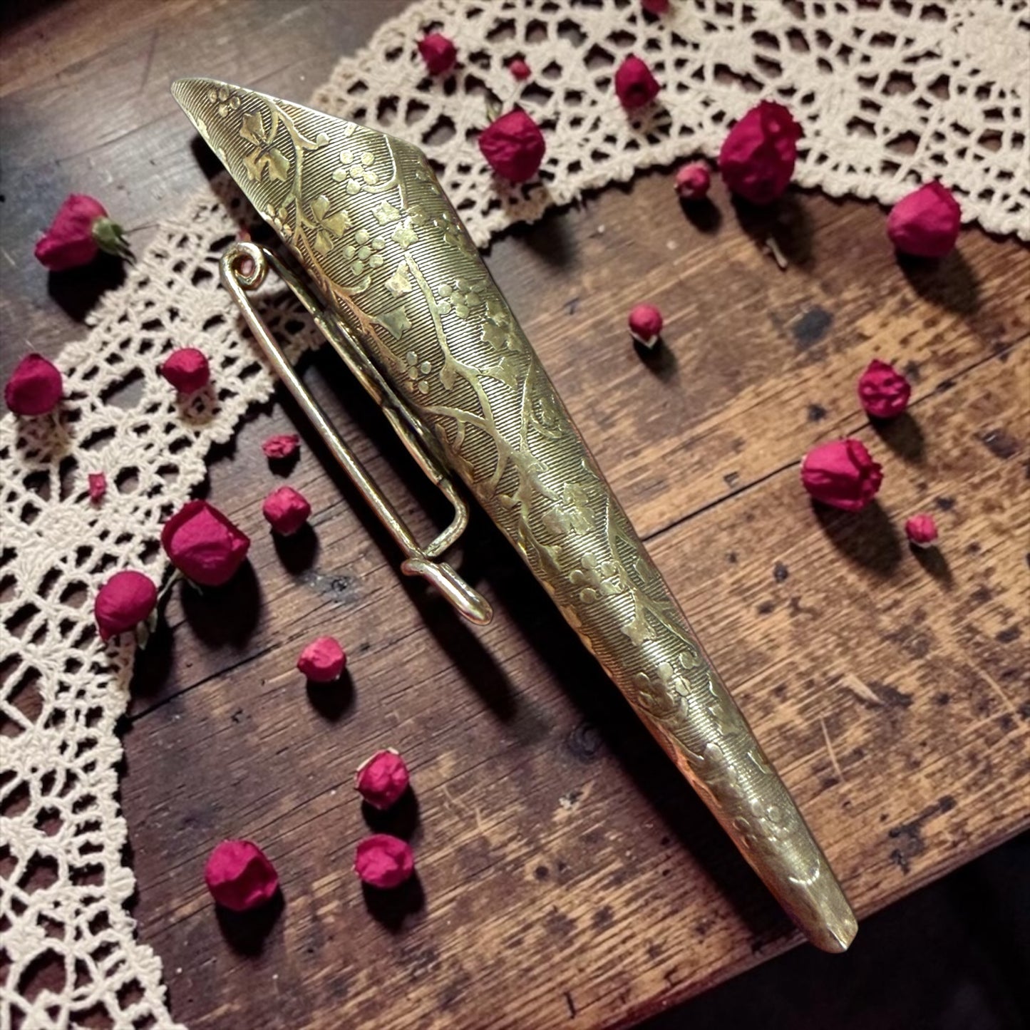 Tussy mussy da corsage placcato argento, fine ‘800 - primo ‘900