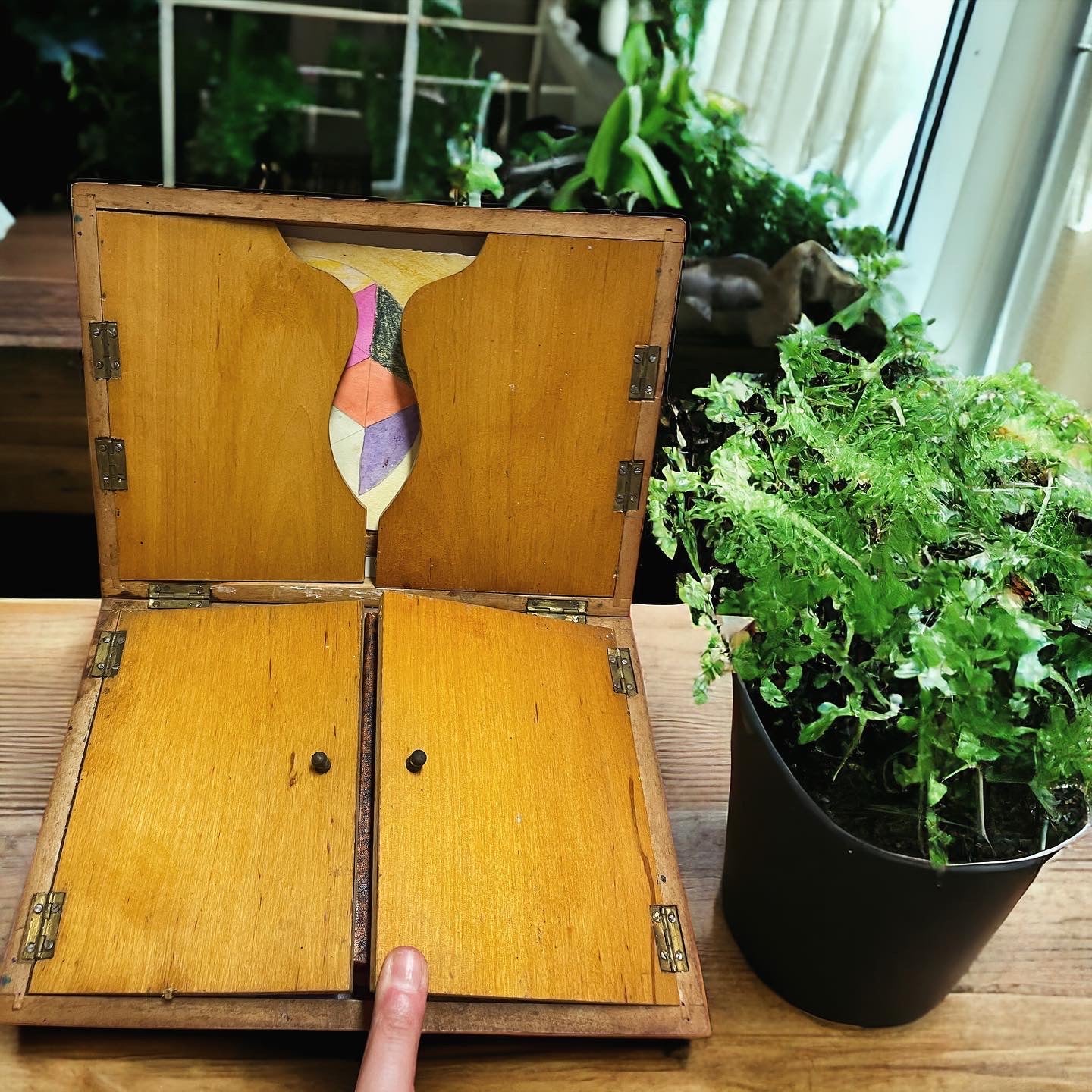 Antique drawing box with accessories