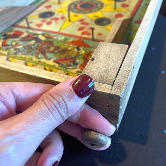 Antico bagatelle à ressort antenato del flipper ca anni ‘20 con biglie