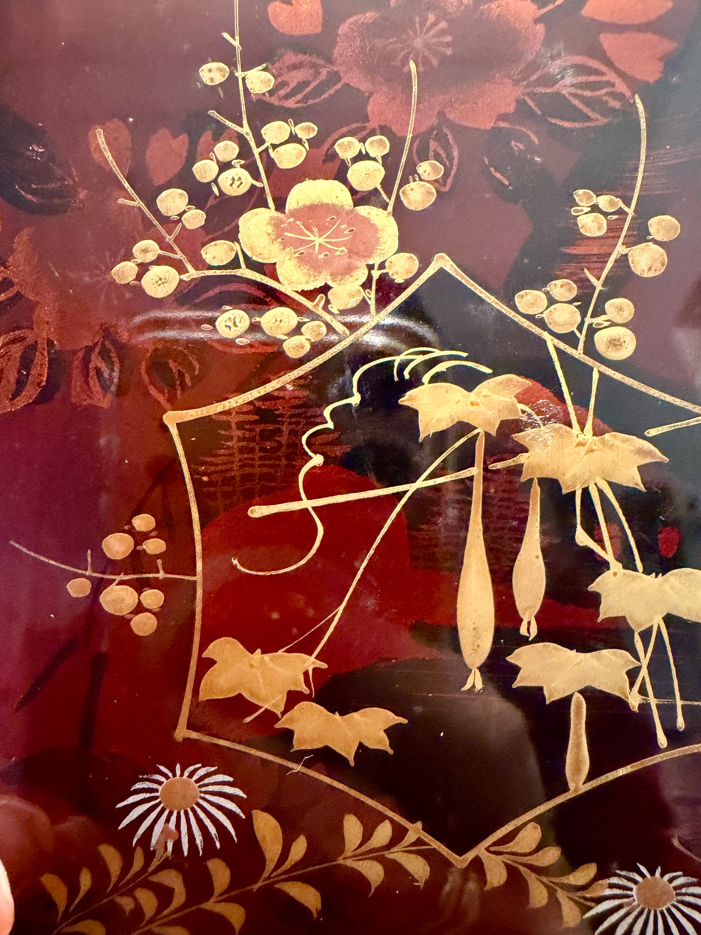 Cofanetto laccato Giapponese primo quarto ‘900 con doppia decorazione, interna ed esterna