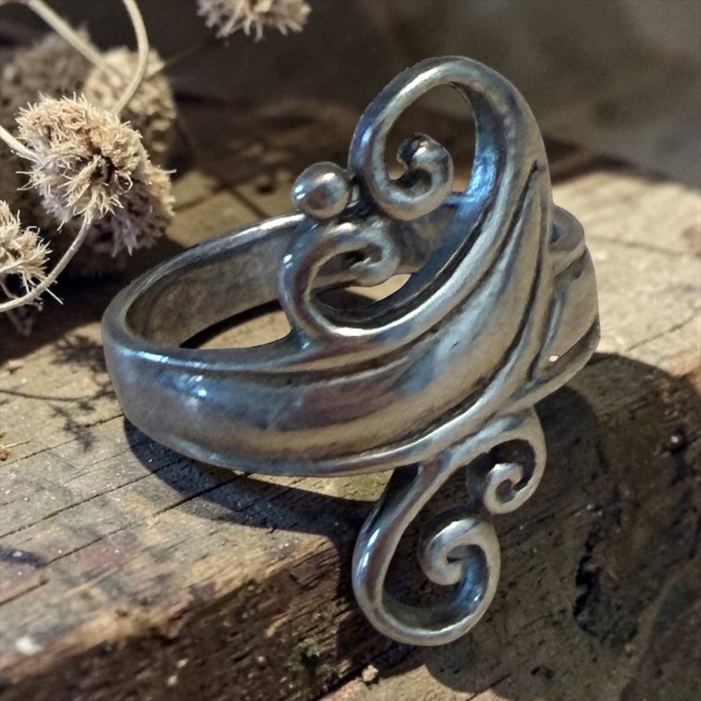 Anello in argento 925 con volute