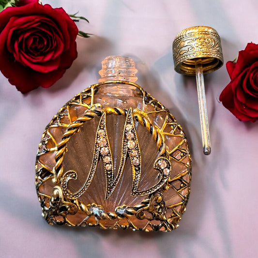 Boccetta da profumo da borsetta, fine anni ‘50, con iniziale “M”