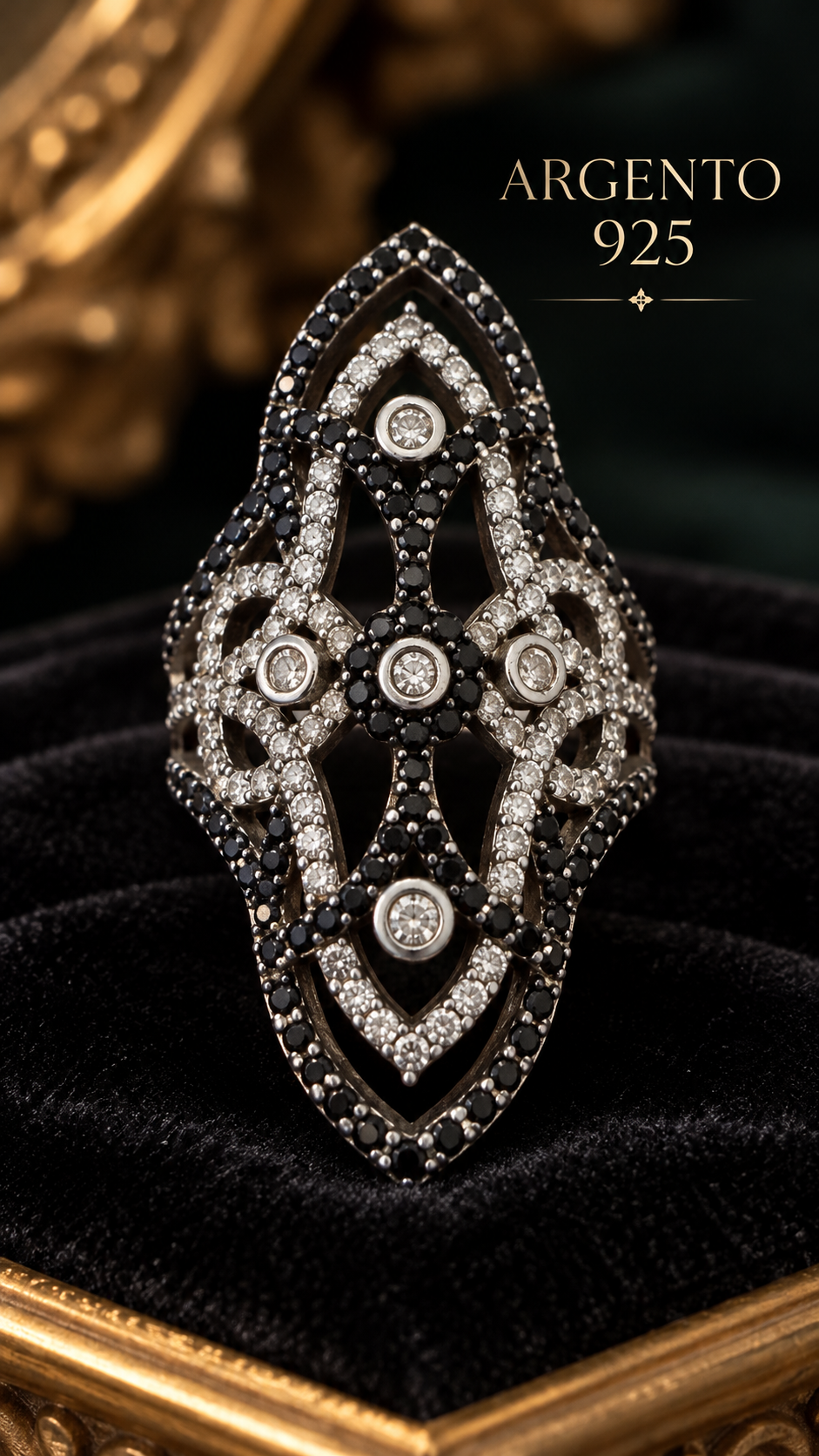 Splendido anello in argento “battaglia tra luce e ombra”