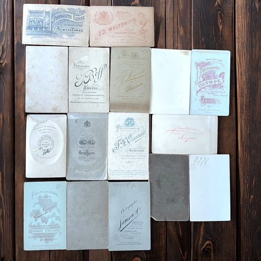 Lotto di n. 17 fotografie fine ‘800 - prima decade ‘900; cabinet cards e carte de visite.