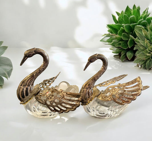 Sale e pepe liberty a guisa di cigno in vetro e metallo argentato