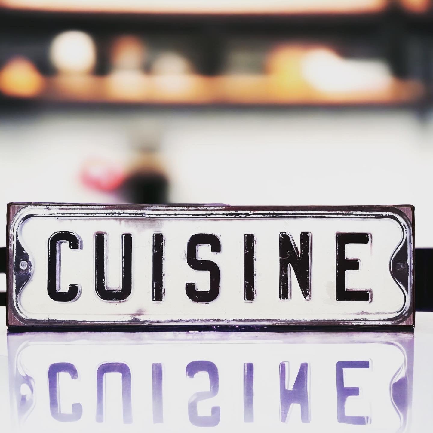 Cuisine sign