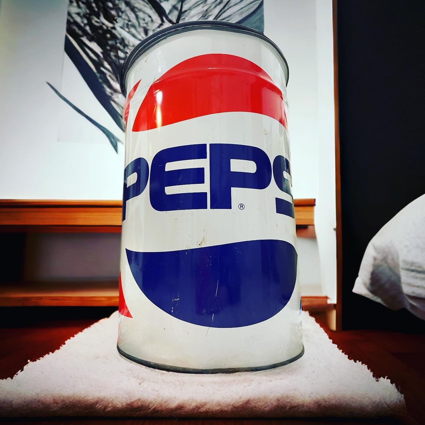 80's Pepsi bin stool