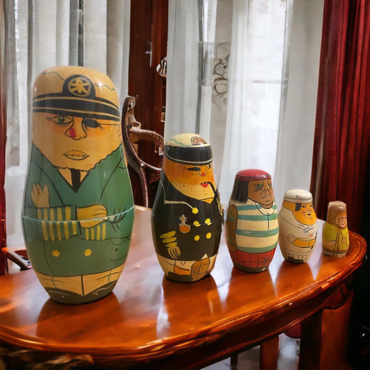 Old sailors matryoshkas