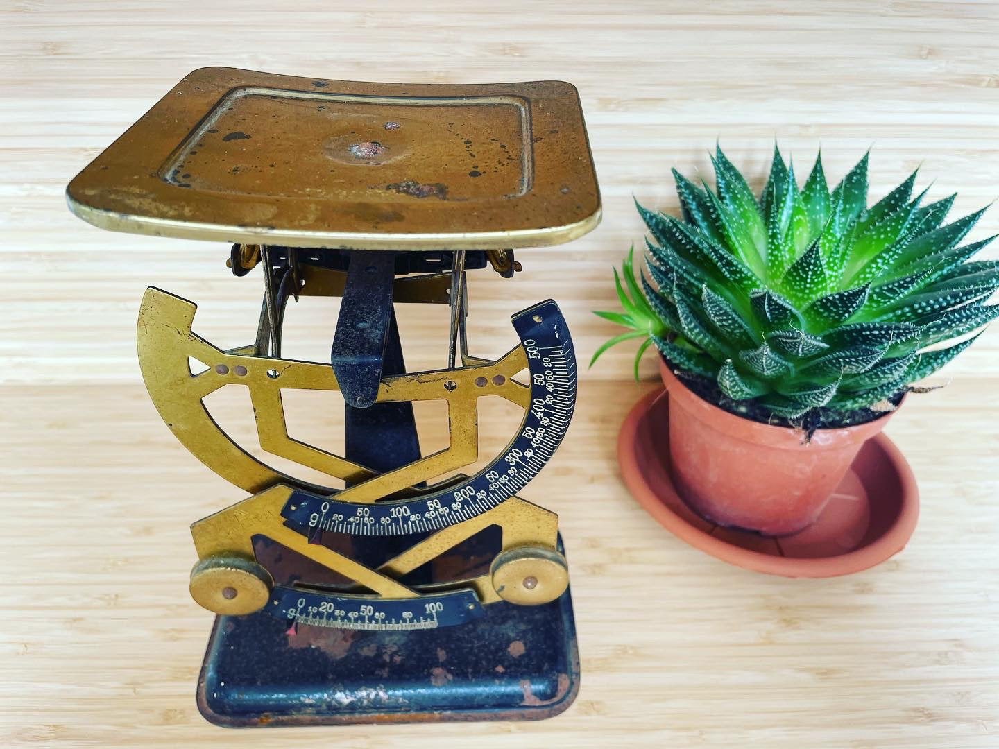 Vintage letter scale