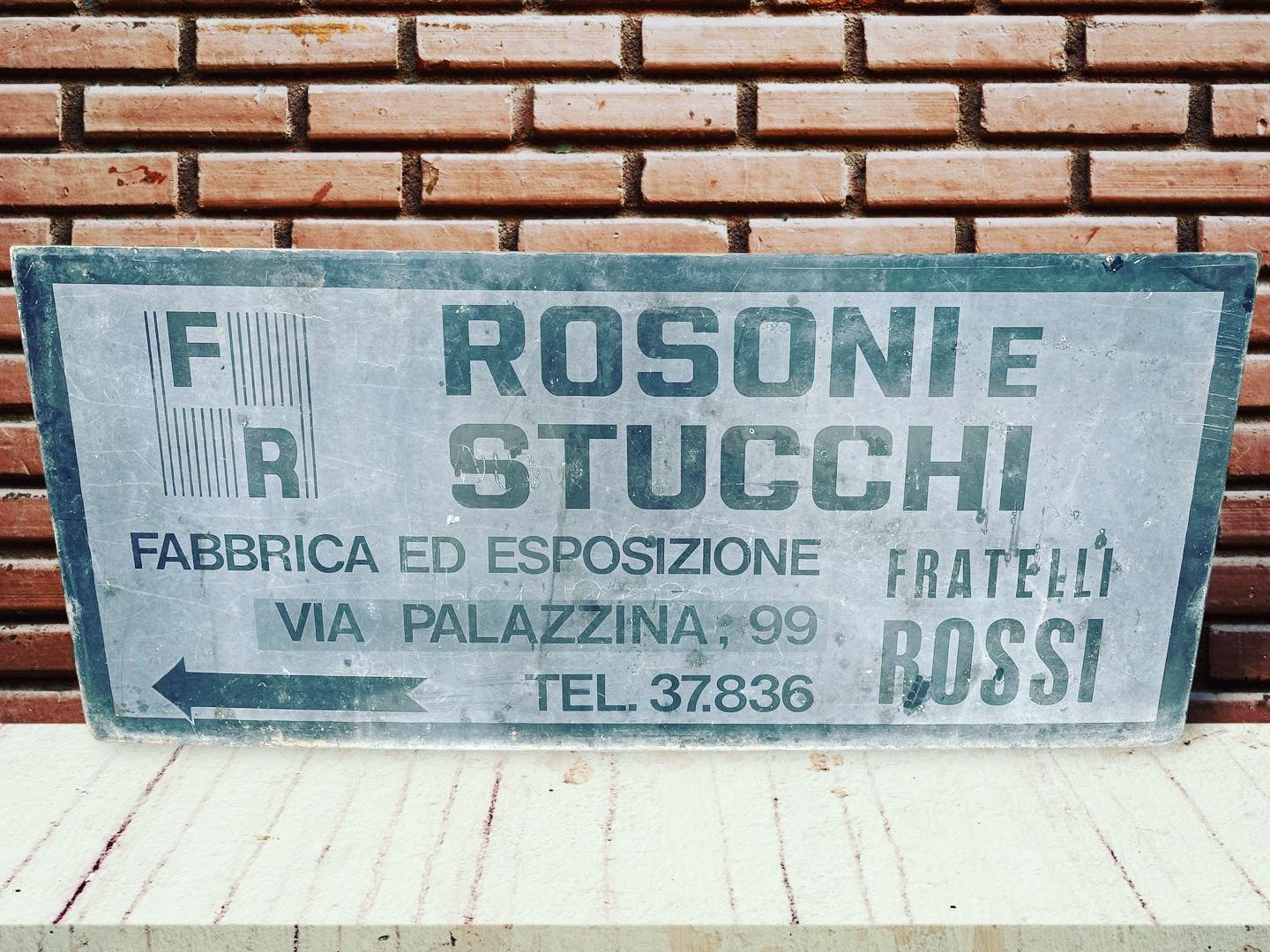 Insegna Fratelli Rossi