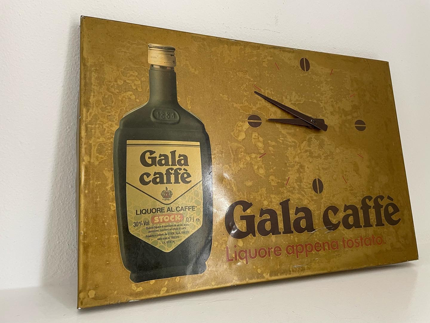 Gala Coffee Clock