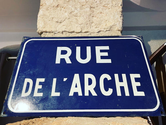 Rue de l’arche