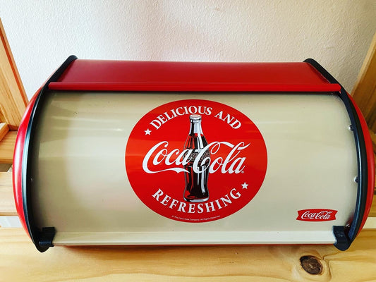 Coca Cola croissant holder