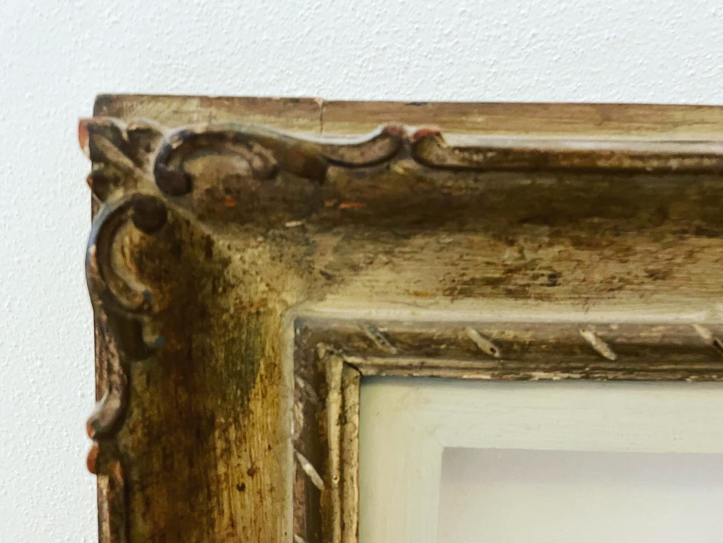 Antique picture frame