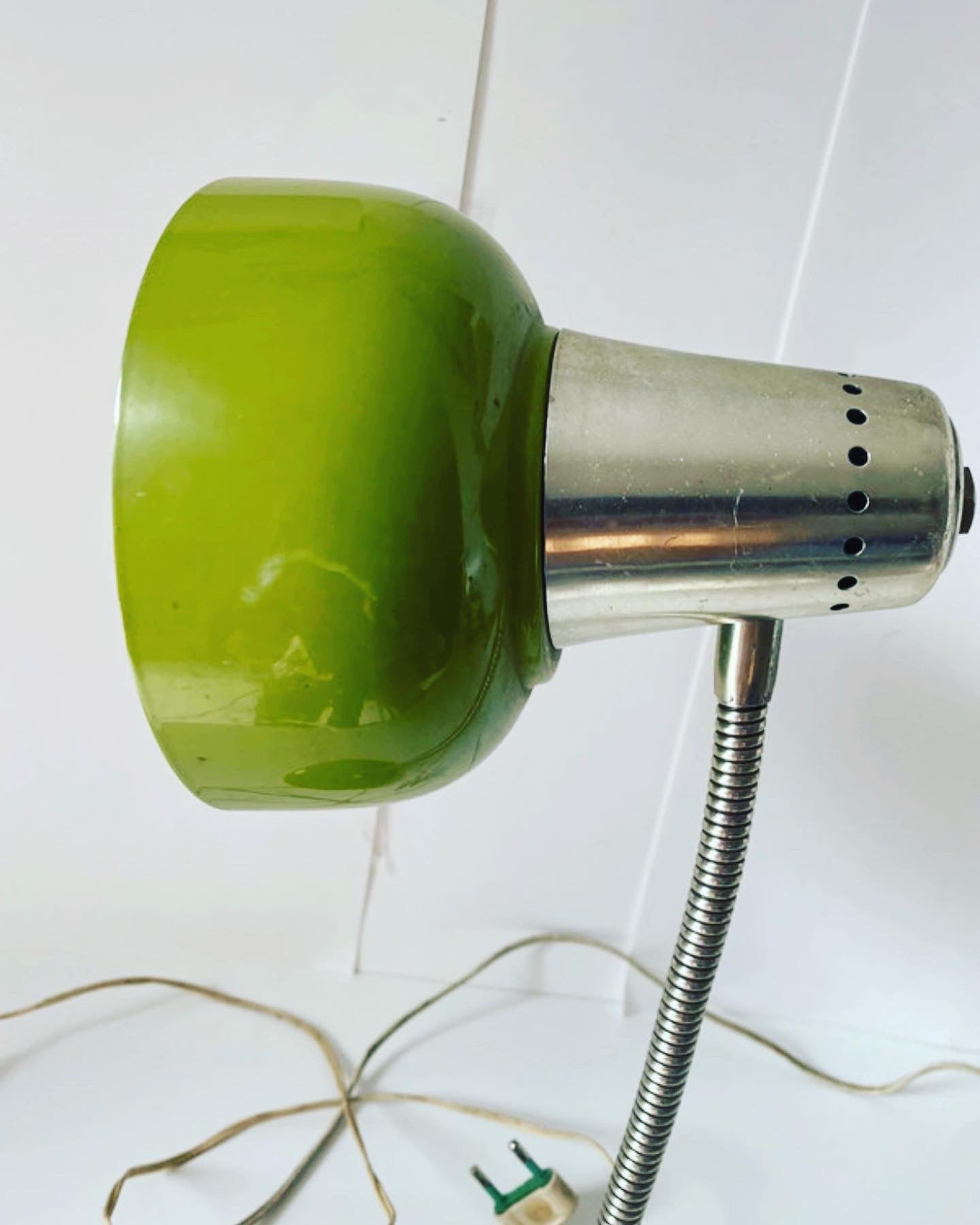 Space Age Green Lamp