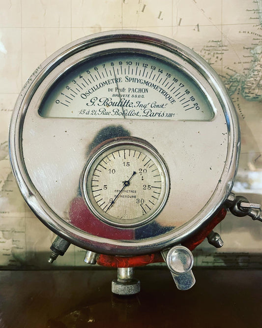 Sphygmomanometer 1900