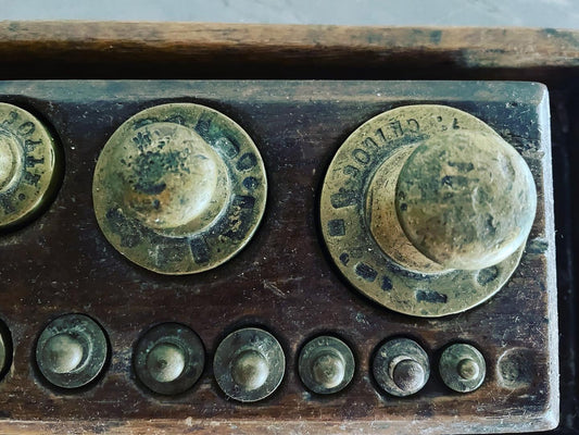 Ancient weights