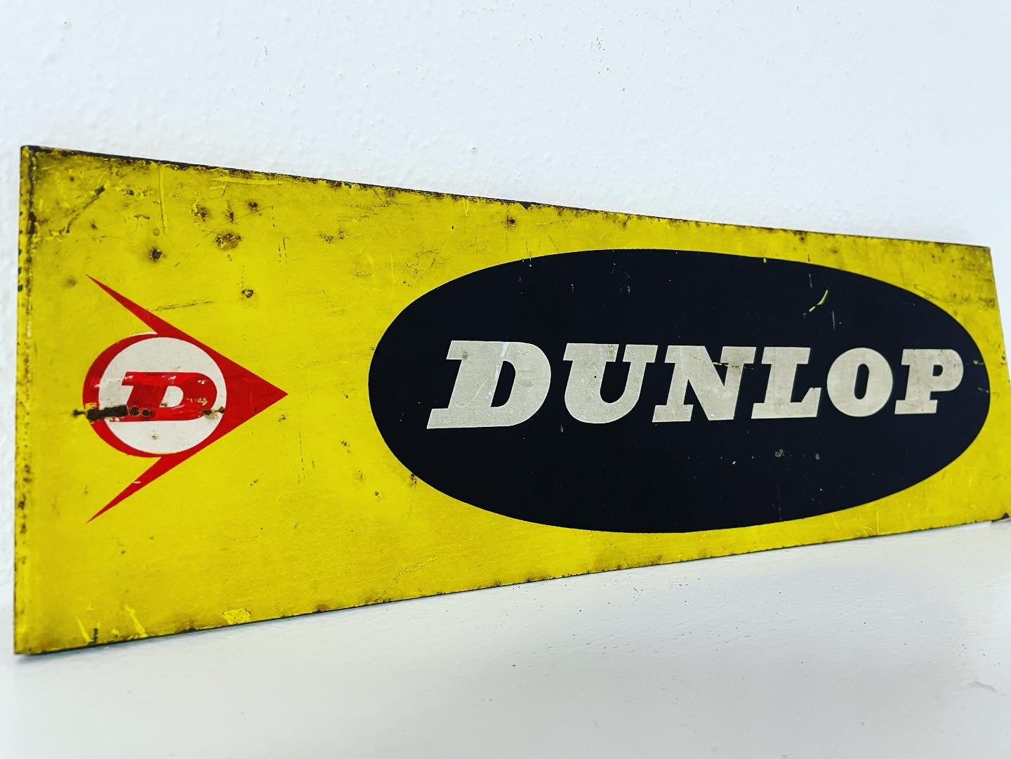 Dunlop sign