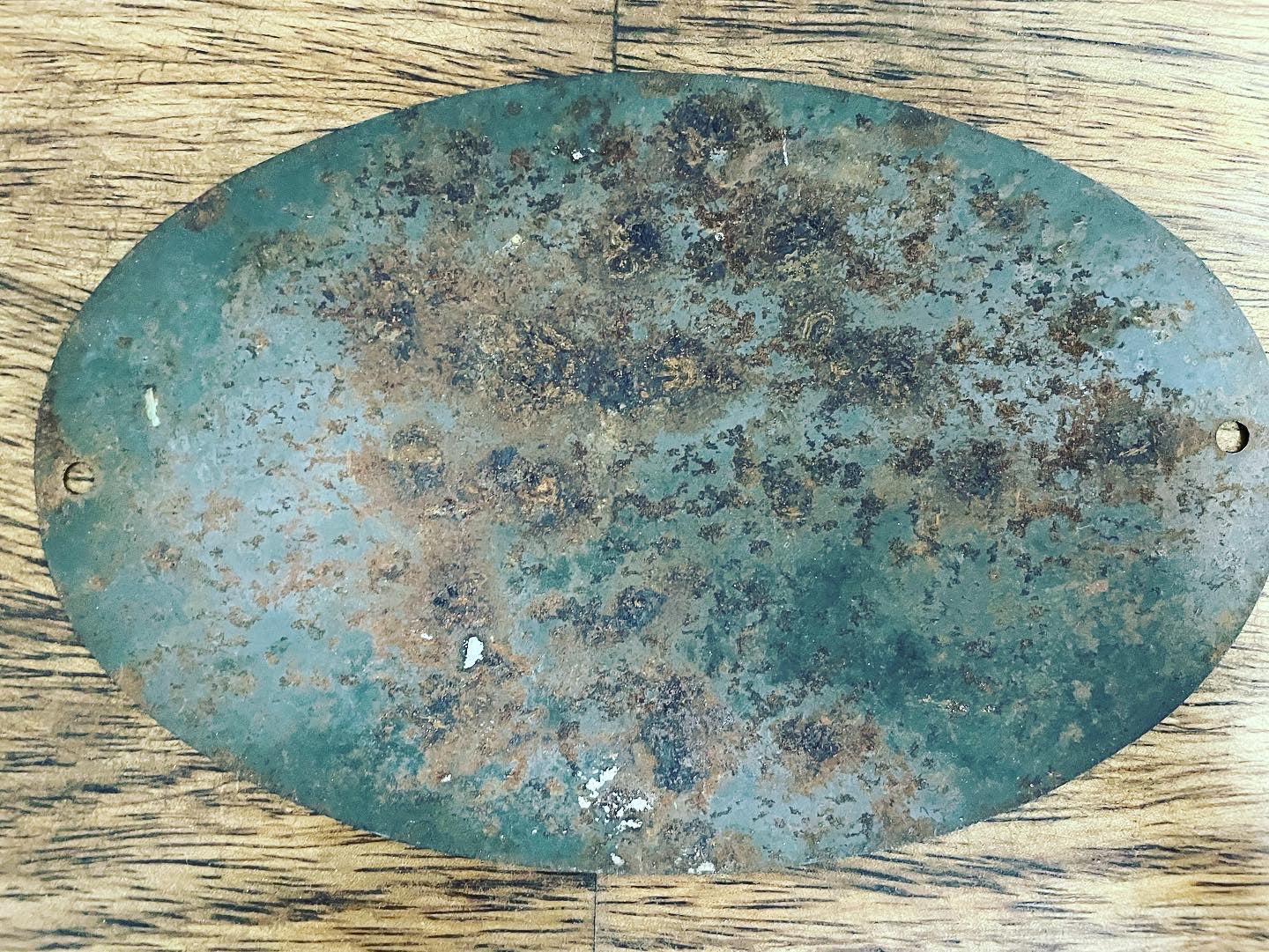 Calvi Oil Plate