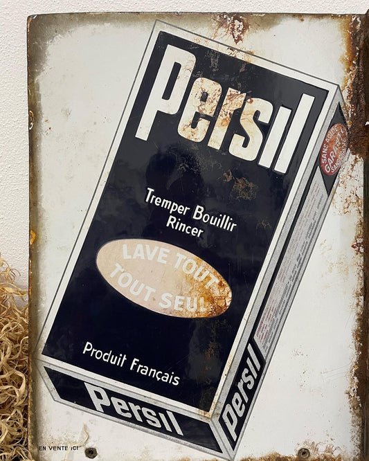 Persil antique enamel table