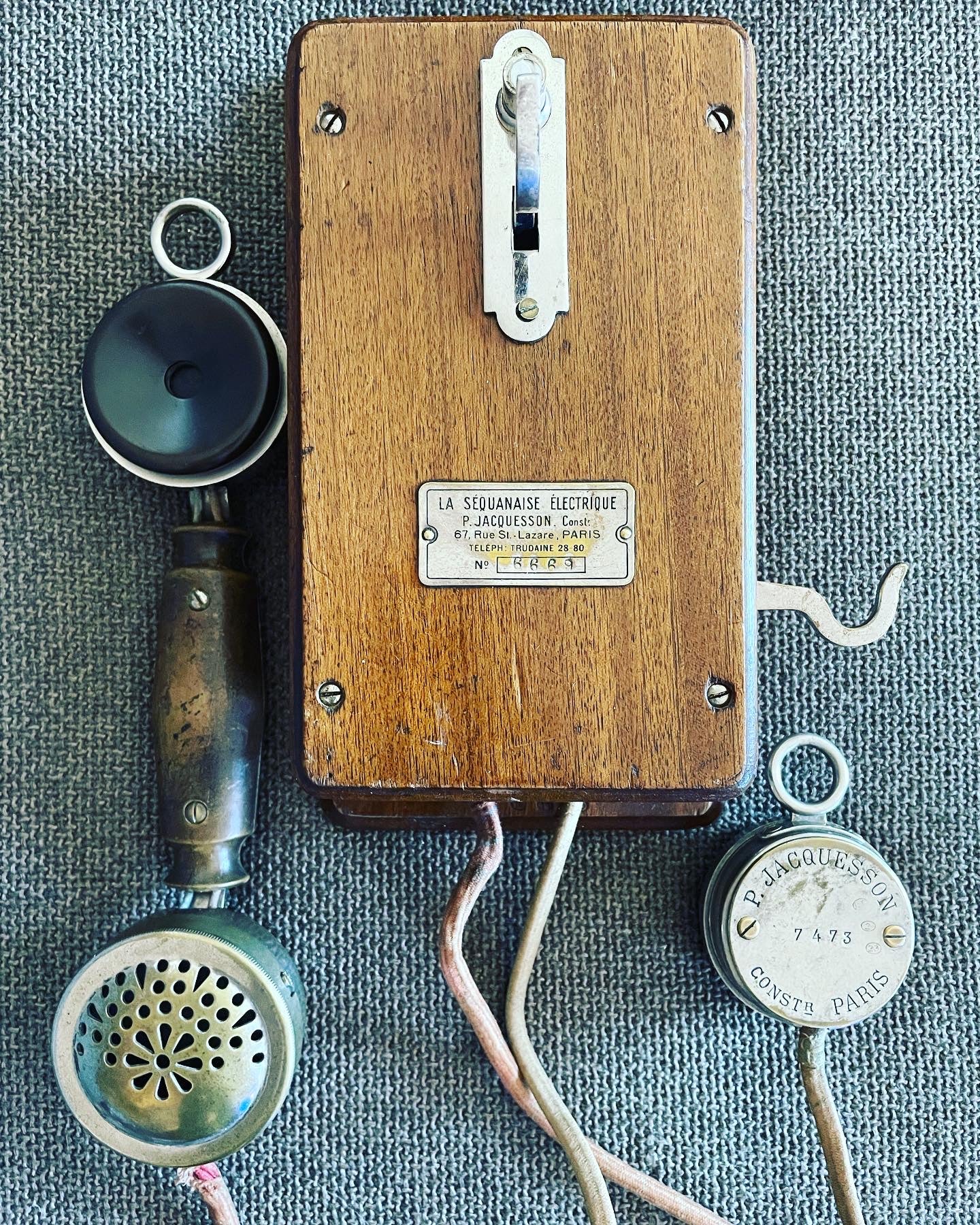 Telefono 1920