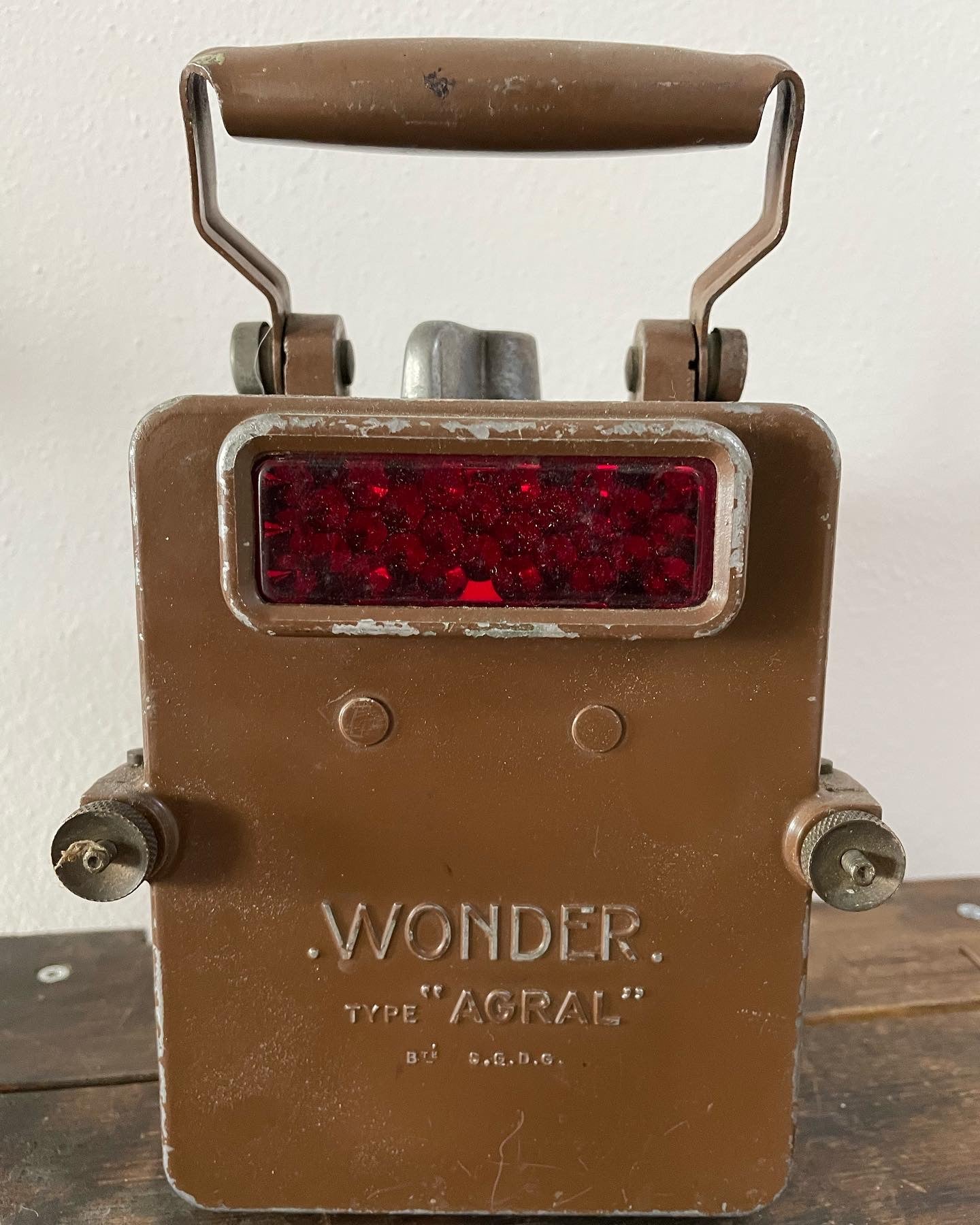 Wonder Agral Lamp