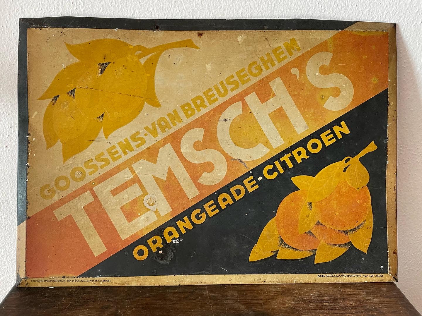 Temsch's orange lemonade table