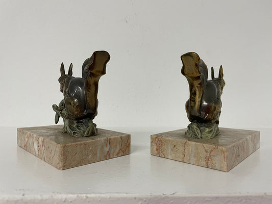 Squirrels Bookends