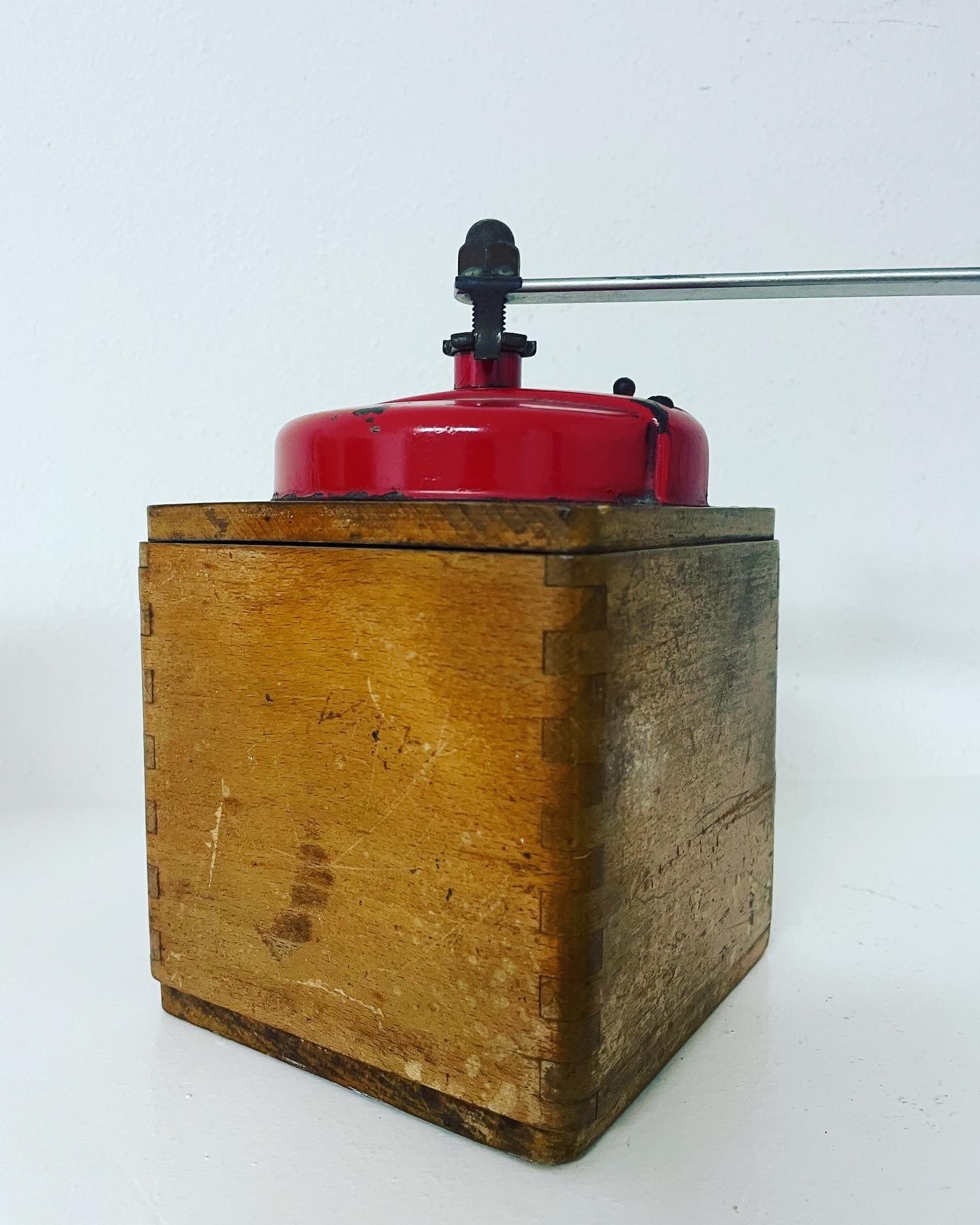 Red Peugeot grinder