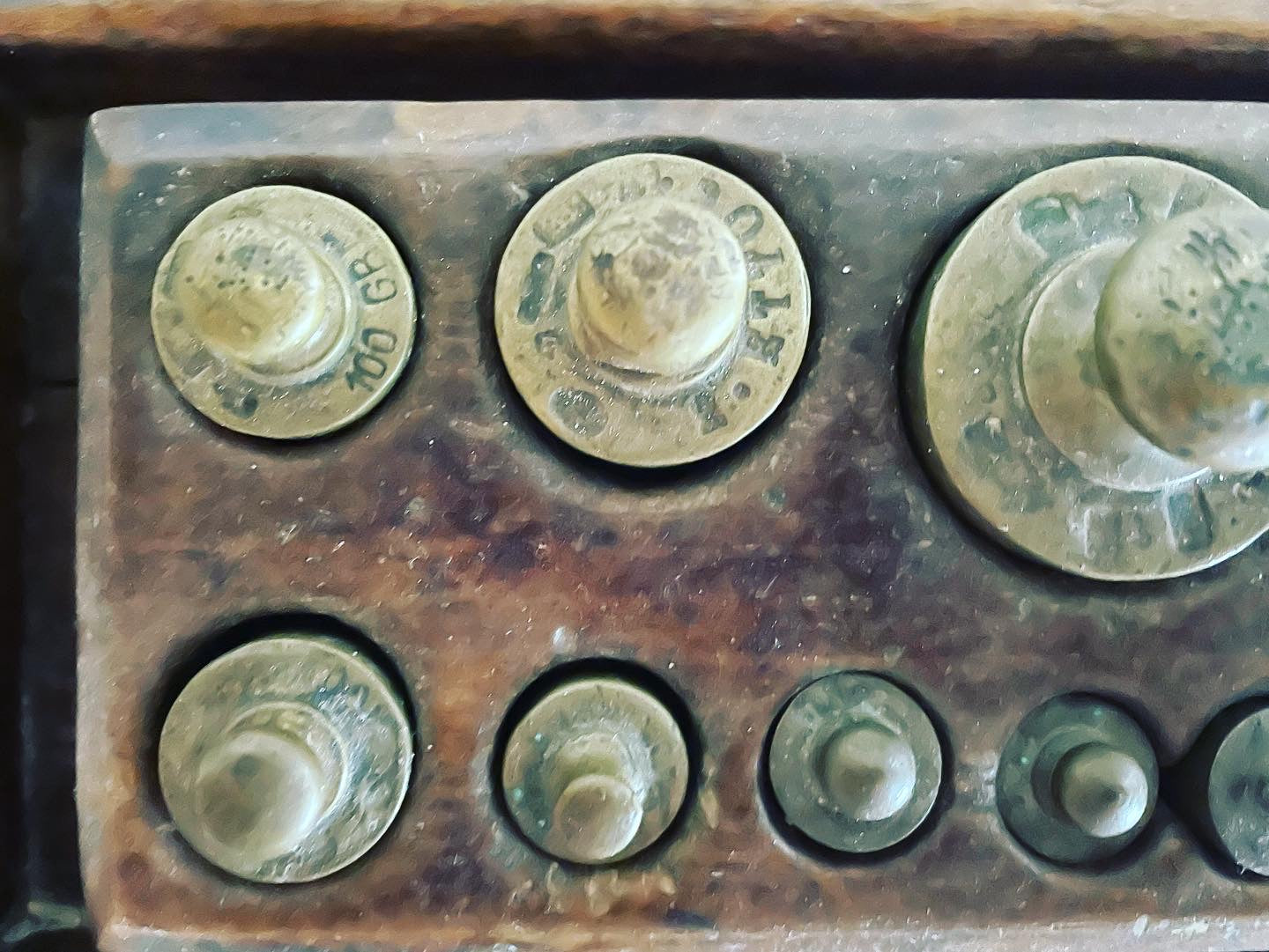 Ancient weights