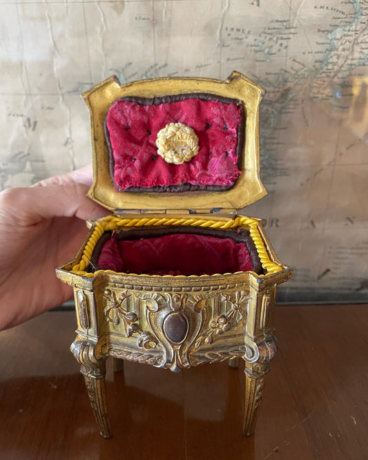 Liberty jewelry box