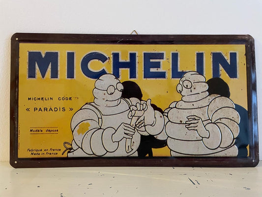 Bibendum Michelin sign