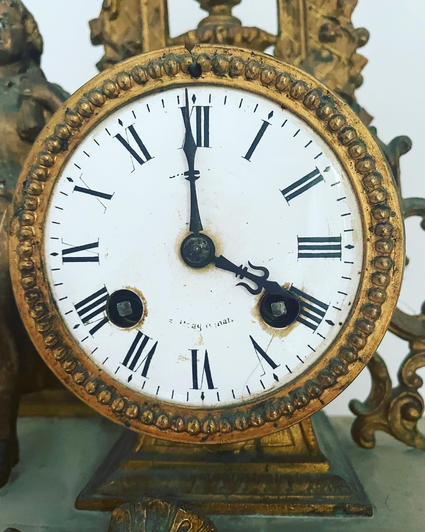 Baroque clock