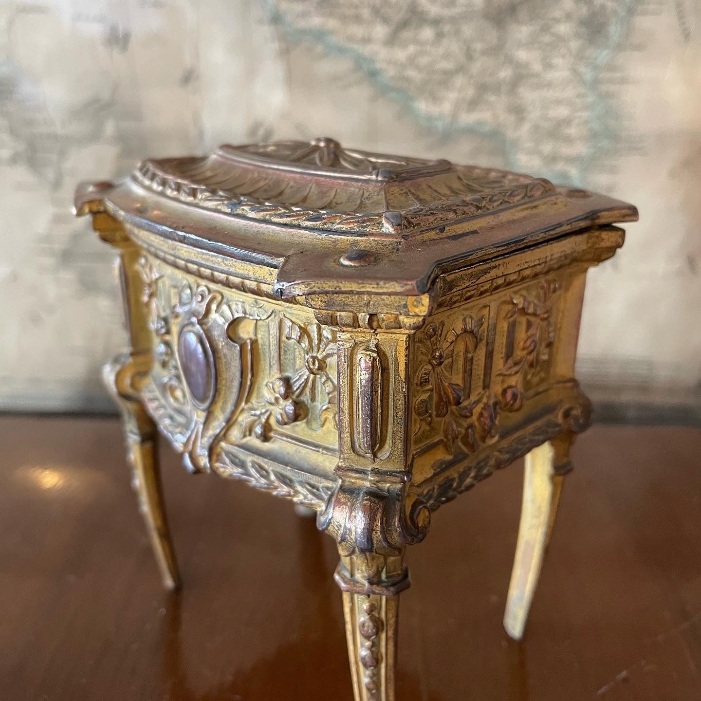 Liberty jewelry box